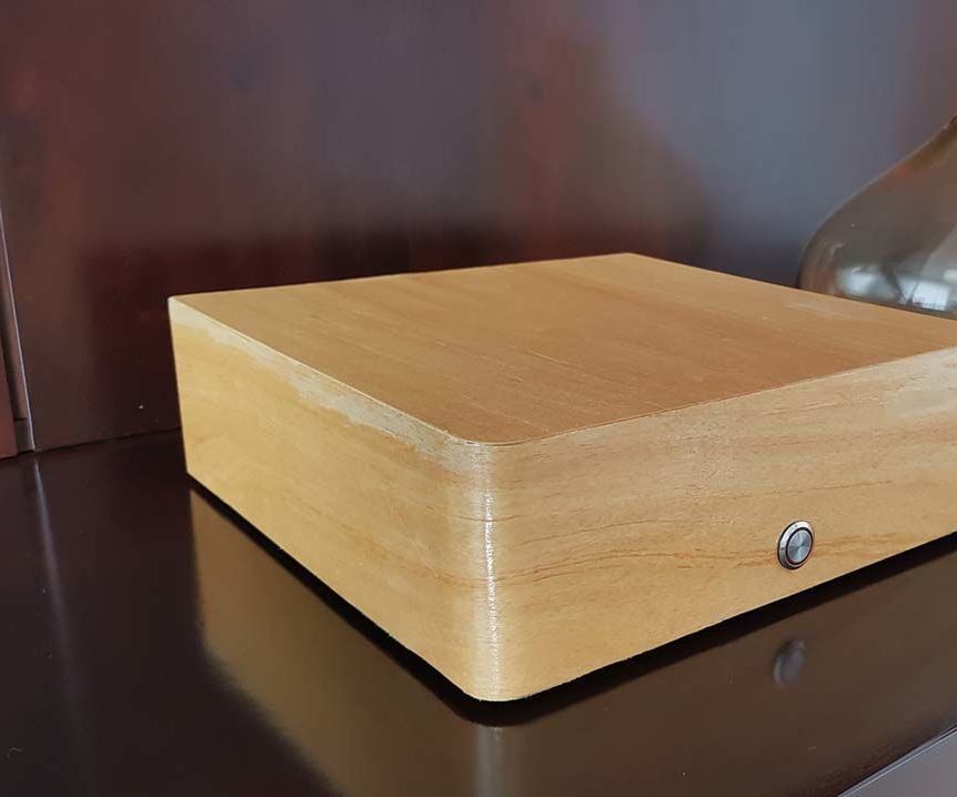 Clock, Amplifier and a Little Amount of Wood...