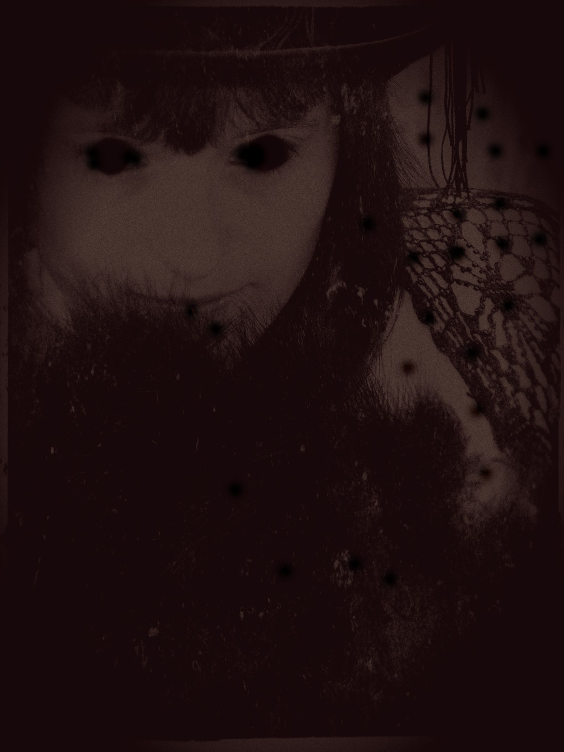 Creepy pic conversion with pixlr