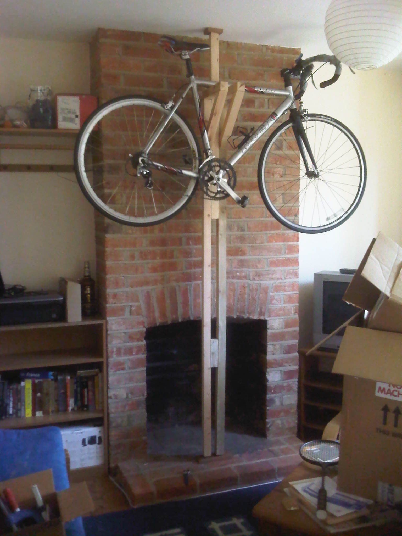 Small Footprint Vertical Bicycle Stand