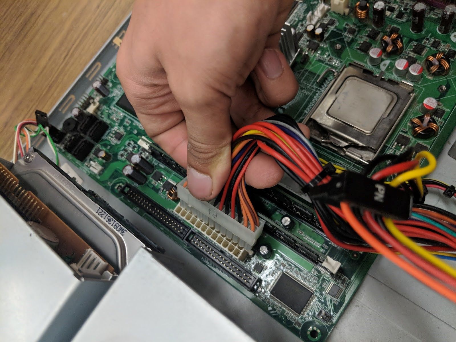 How to Disassemble a Computer With Easy Steps and Pictures 13 Steps