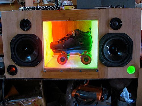 Customizing Bike With DanceSkateLive Sound System for a Local Street Performer