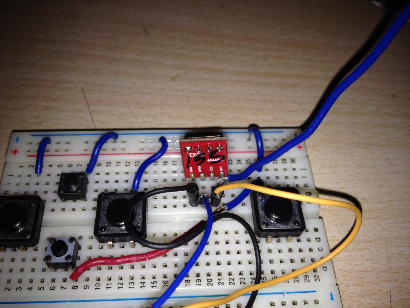 Wirelessly Control a Robot Using Arduino and RF Modules ! : 7 Steps ...