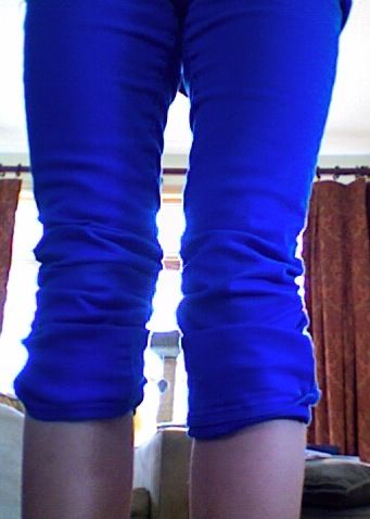 How to Shorten Your Skinny Jeans Without Sewing or Cutting!