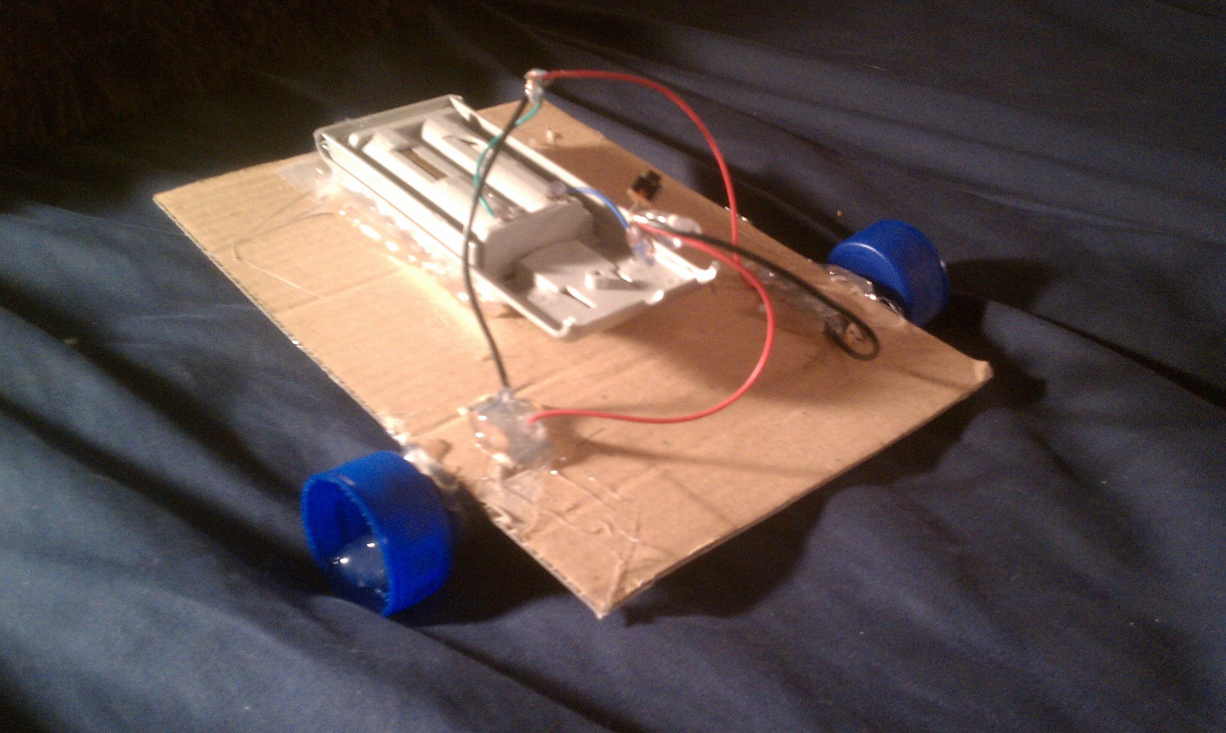 The Simplest, House Hold Objects, Robot!