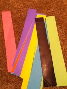 Pi Day Paper Chain!! : 4 Steps - Instructables
