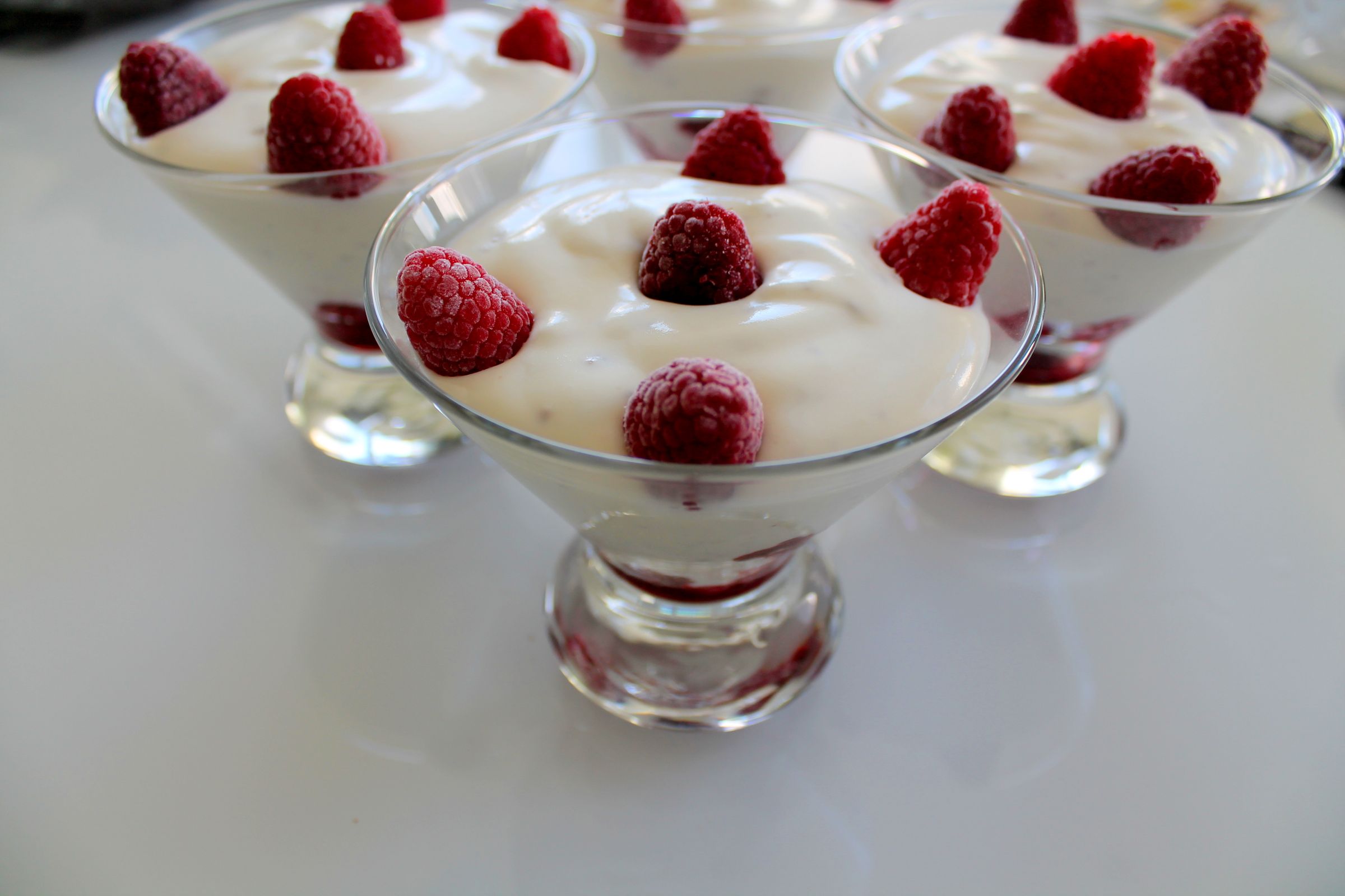 Stracciatella Creme With Raspberrys