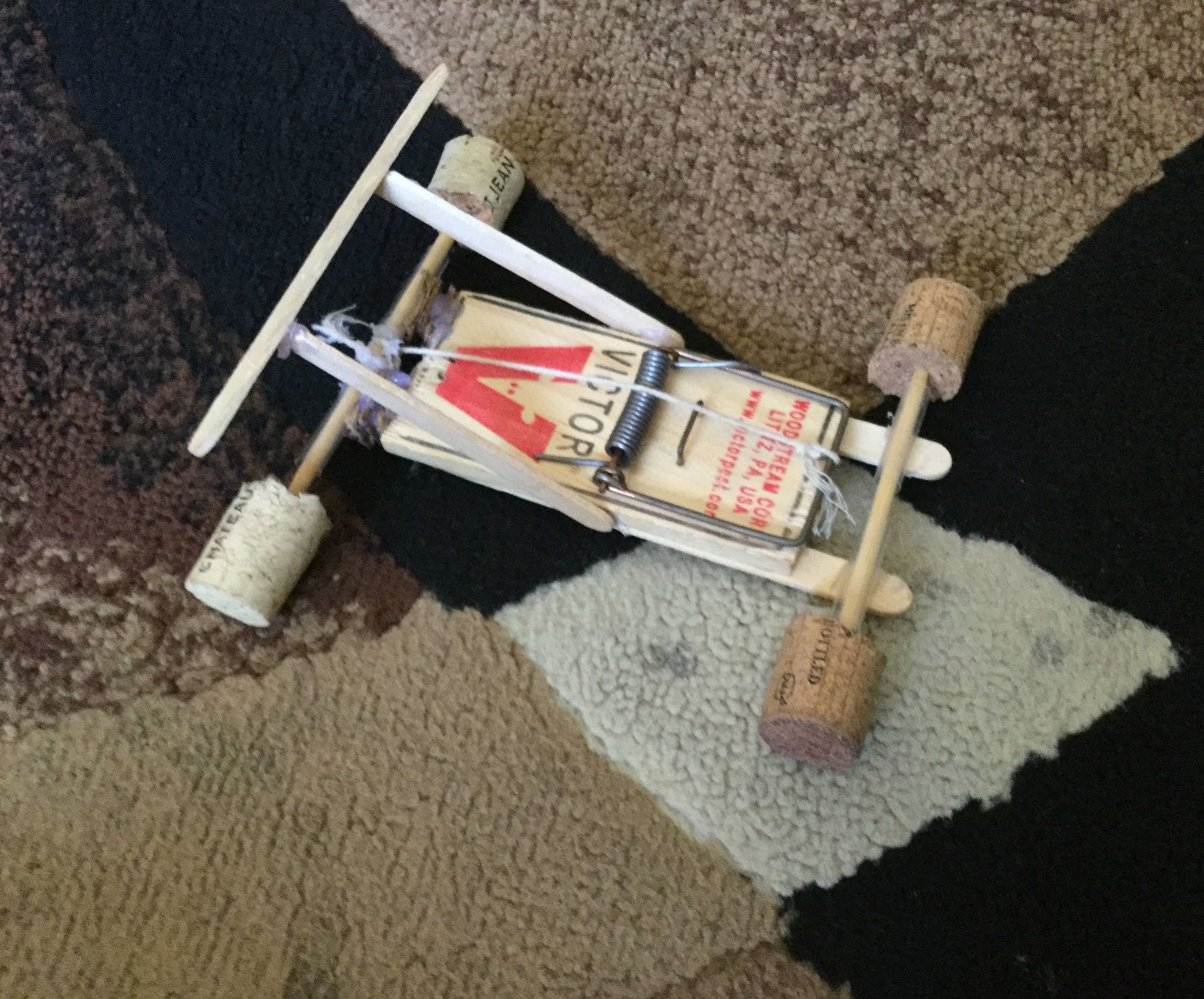 Small Mouse Trap Car