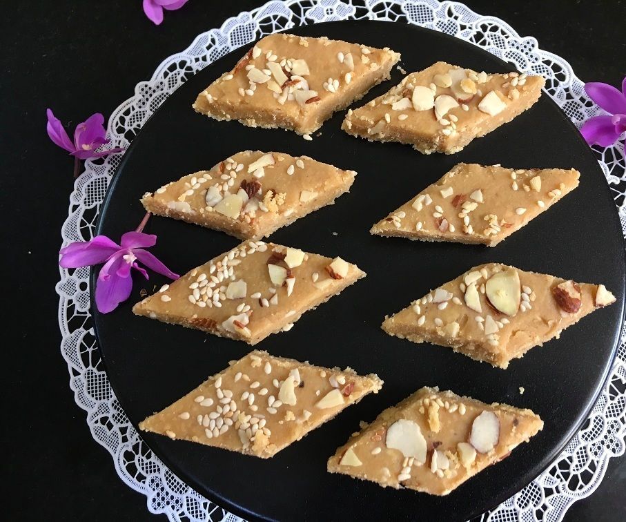 Gur Papdi/Whole Wheat Indian Fudge
