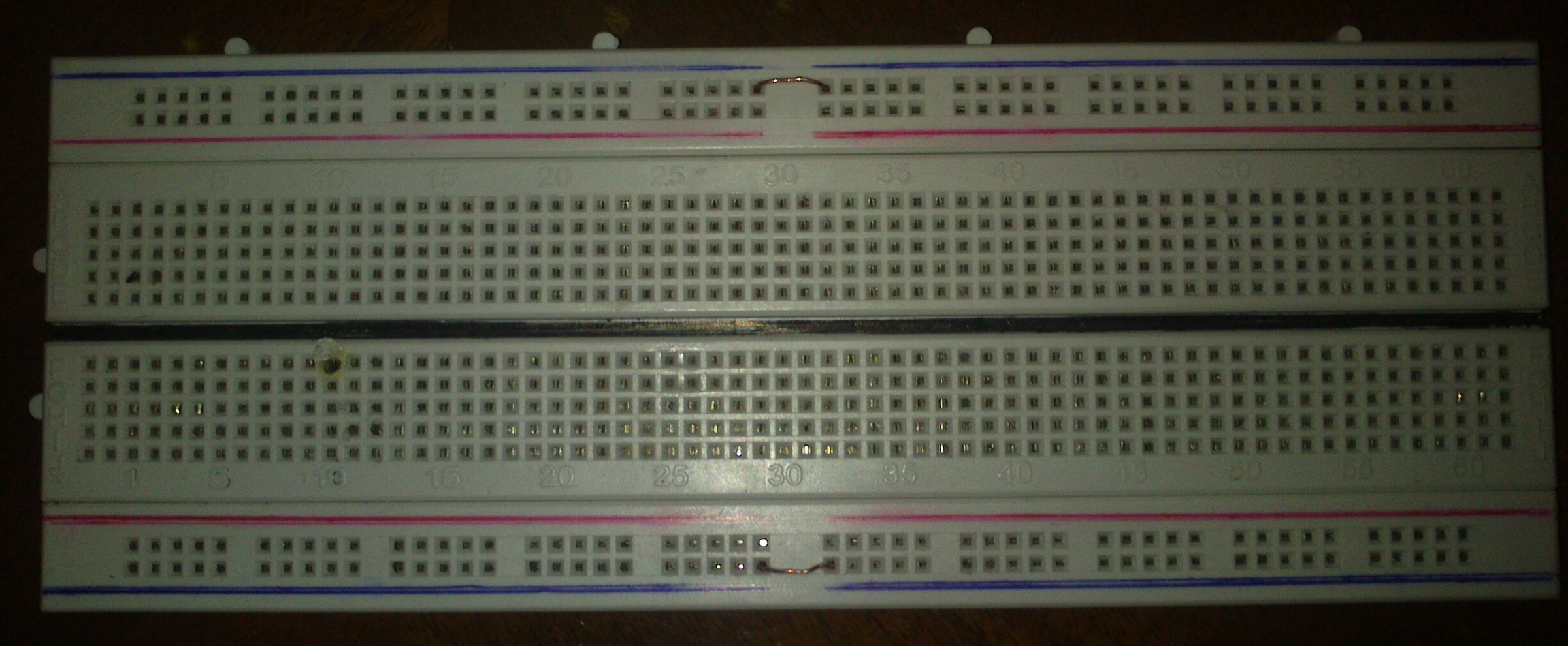 How to color your Breadboard