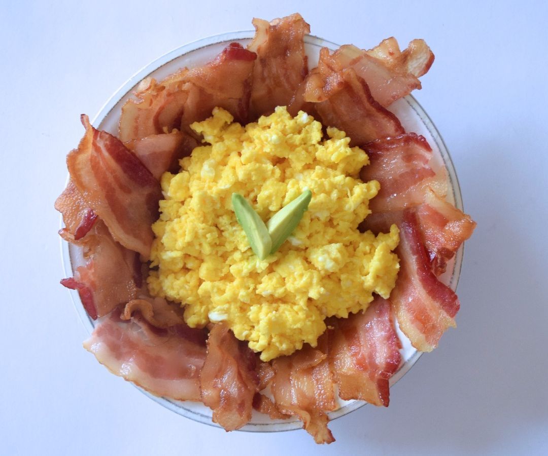 Bacon, Egg, Cheese, & Avocado Breakfast Pie