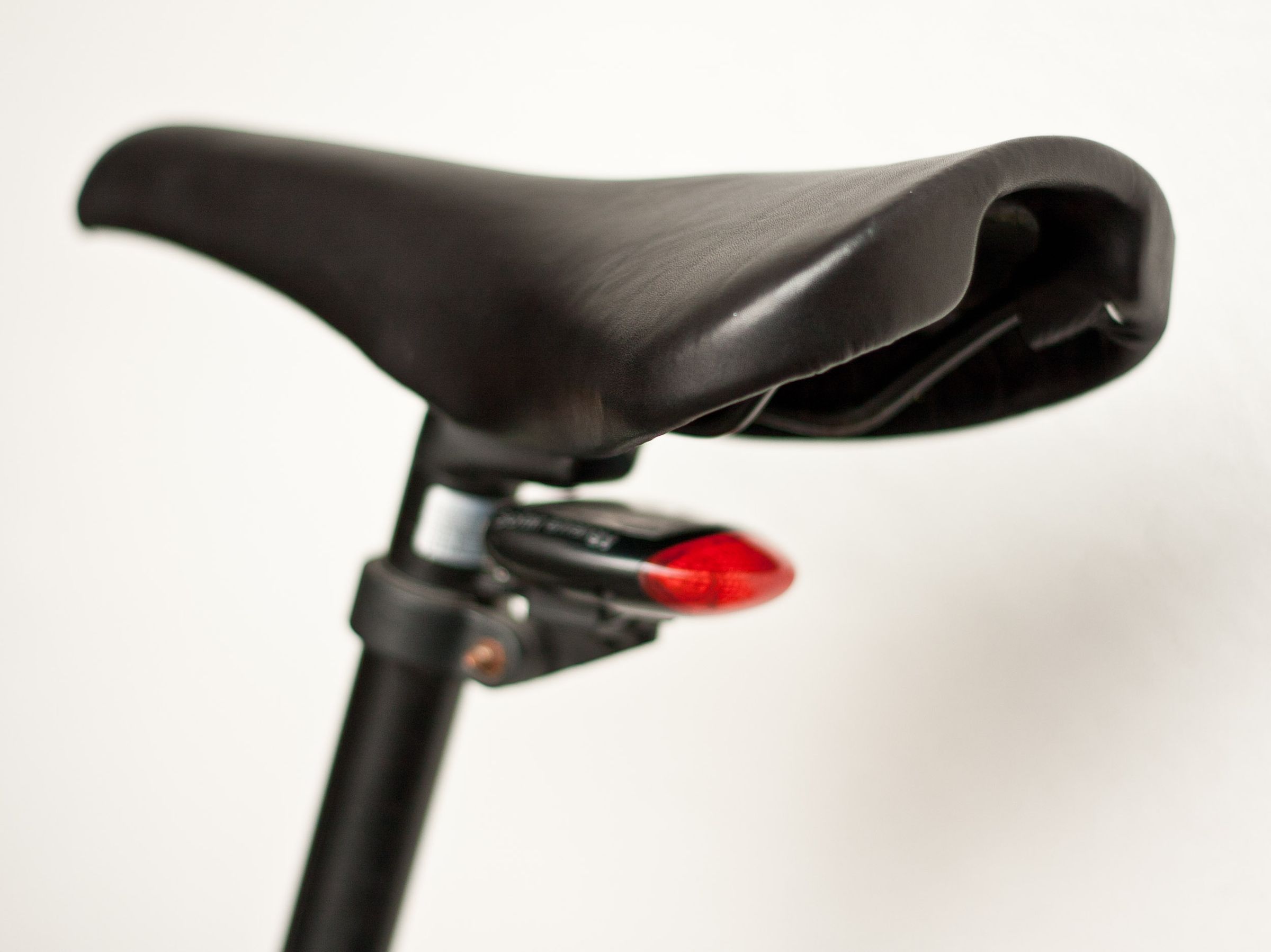 Refurbish a Bike Saddle With Leather 13 Steps (with Pictures) Instructables