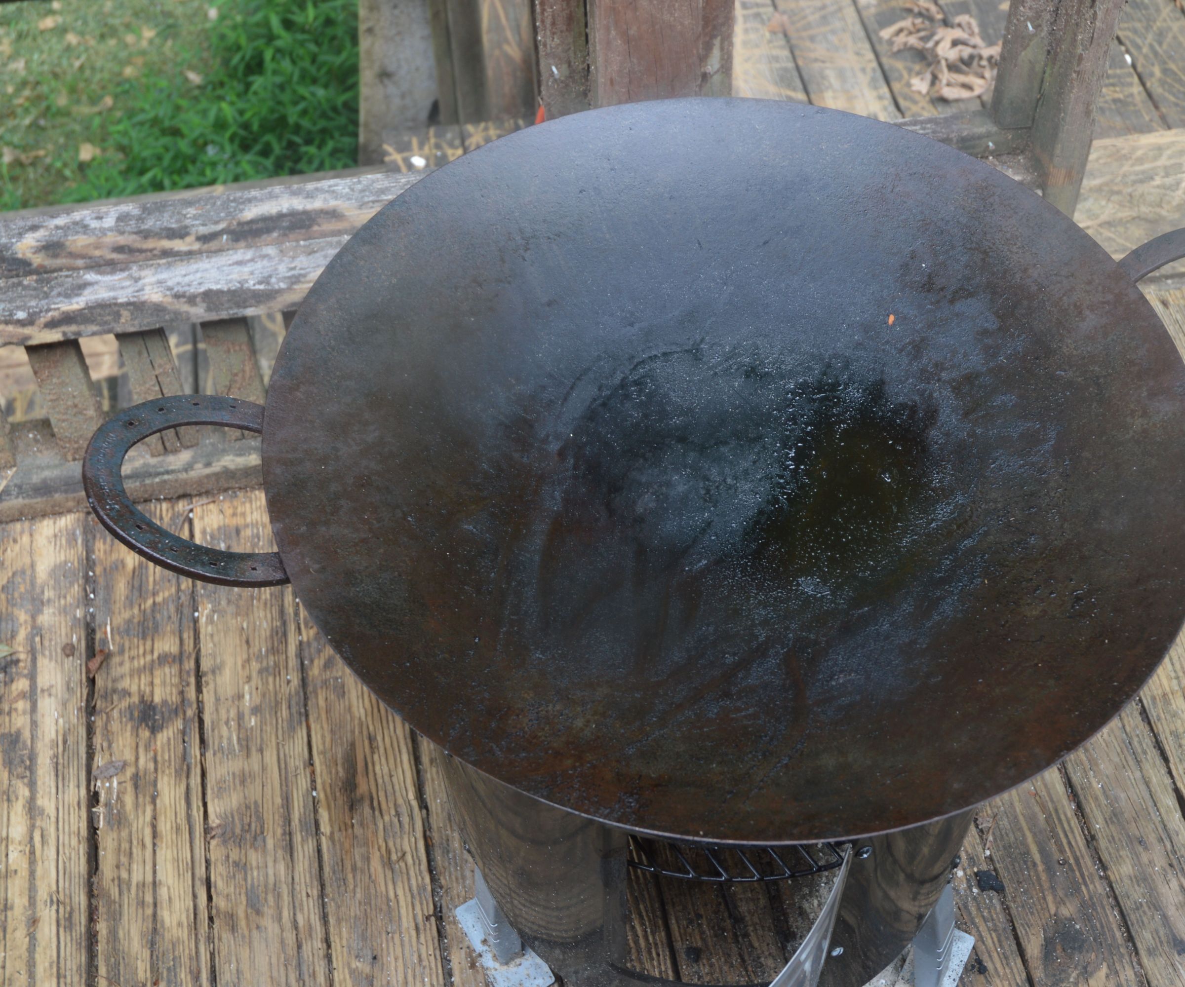 Using a Disco on a Cheap Smoker