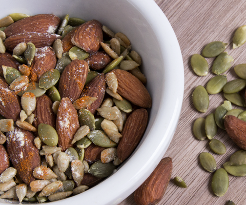 Middle Eastern Snack (Banana, Date, Almond Mix)