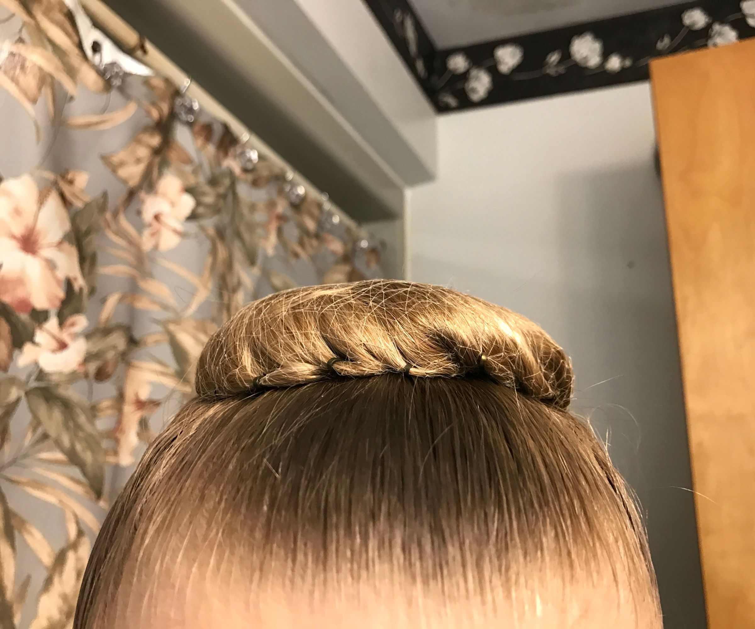 How to Do a Classical Ballet Bun