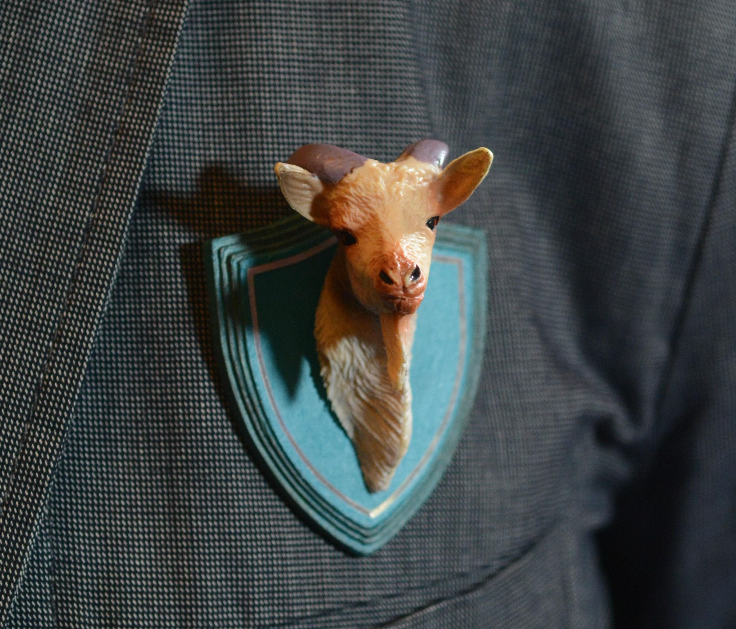 Miniature Animal Head Mounts Faux Taxidermy Brooches 6 Steps (with Pictures) Instructables