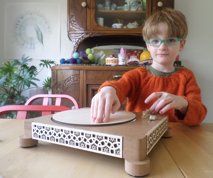 Finger Powered Record Player