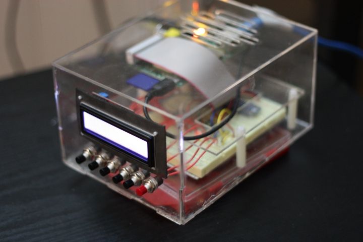 Pandora's Box - an Internet Radio Player Made With a Raspberry Pi!