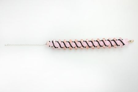 Bracelet Making Instructions on How to Make a Bead Bracelet More Outstanding