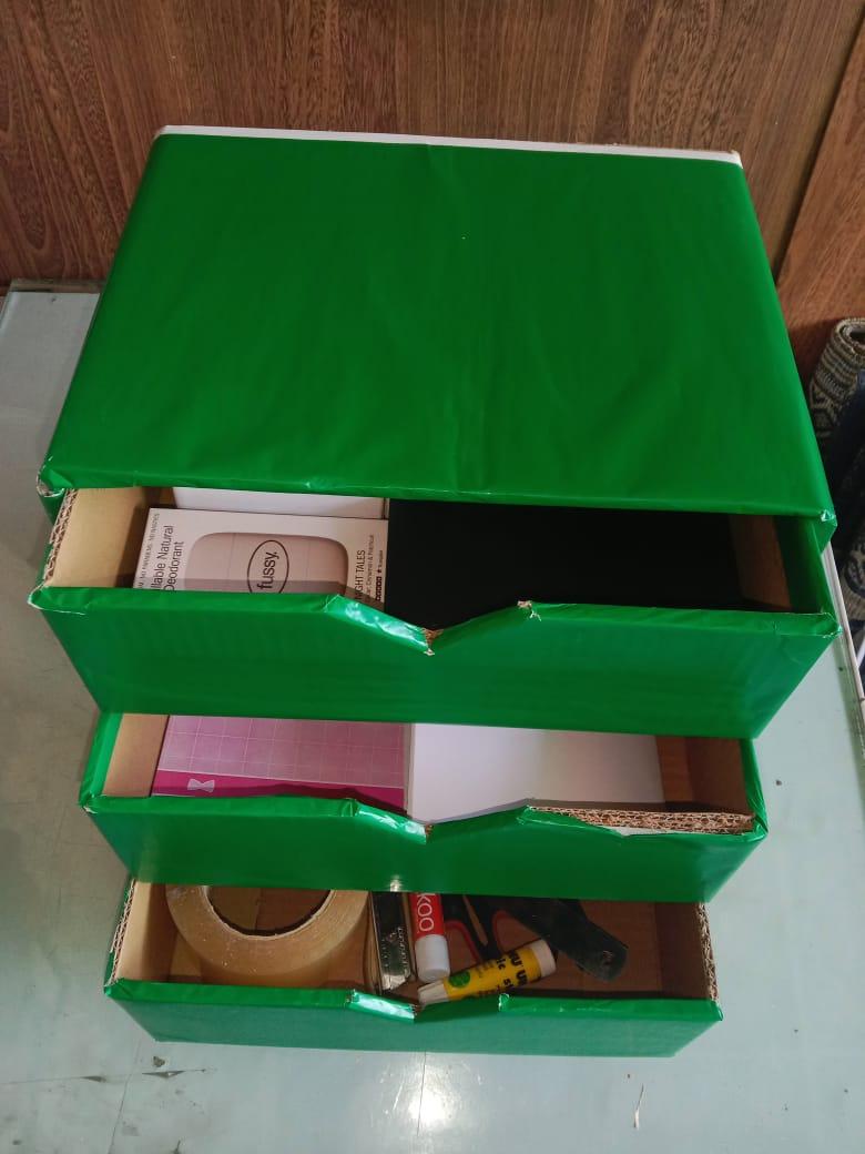 How to Make a DIY Drawer With Corrugated Boxes at Home? 12 Steps