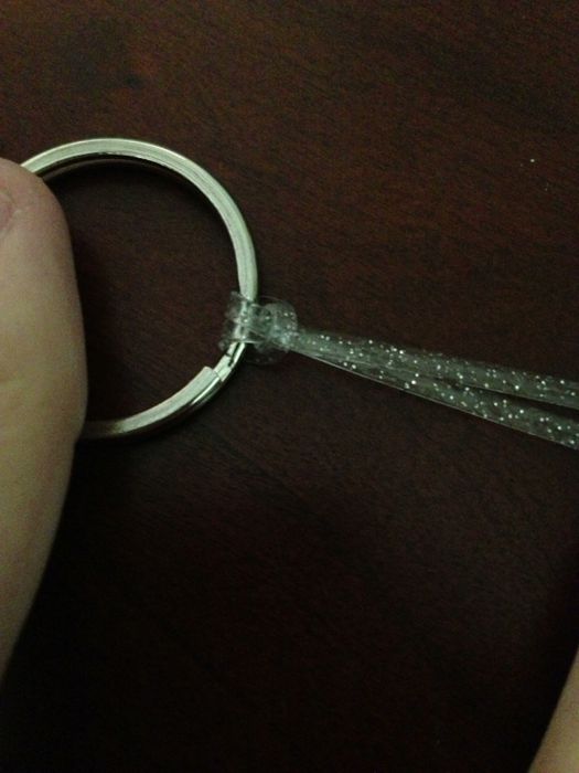 Keychain Less Thread Bead Keychain : 7 Steps - Instructables