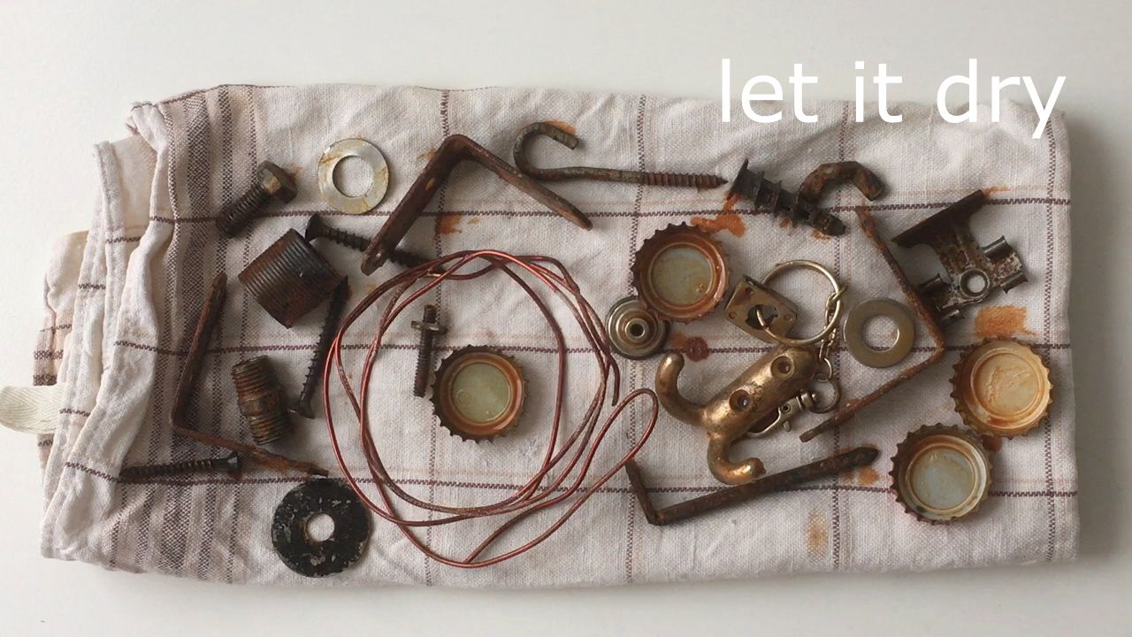 How to Rusty Metal Pieces Using Vinegar, Hydrogen Peroxide and Salt : 3 ...