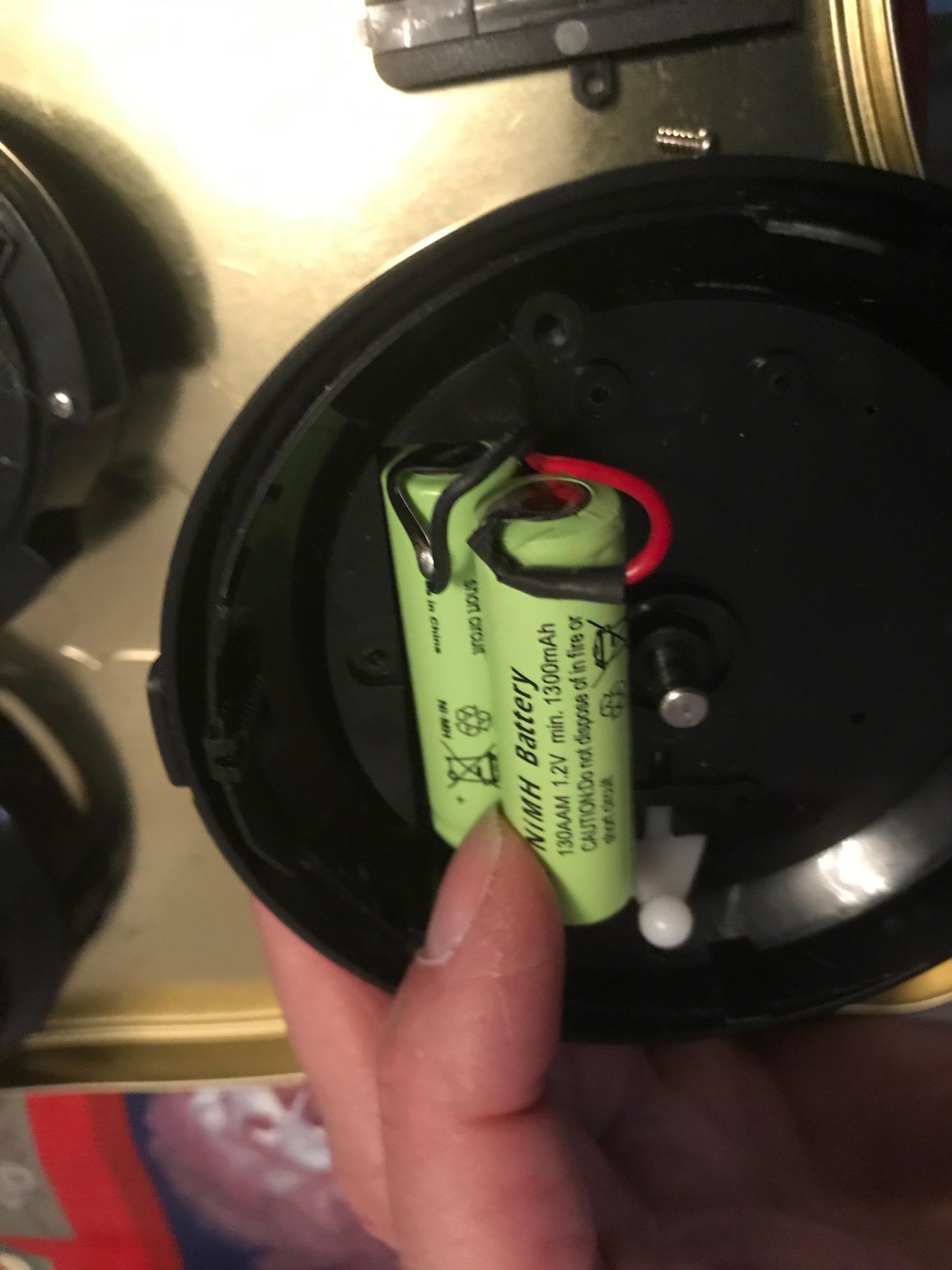 Babyliss / Conair Easycut Rotary Trimmer Battery Replacement 5 Steps