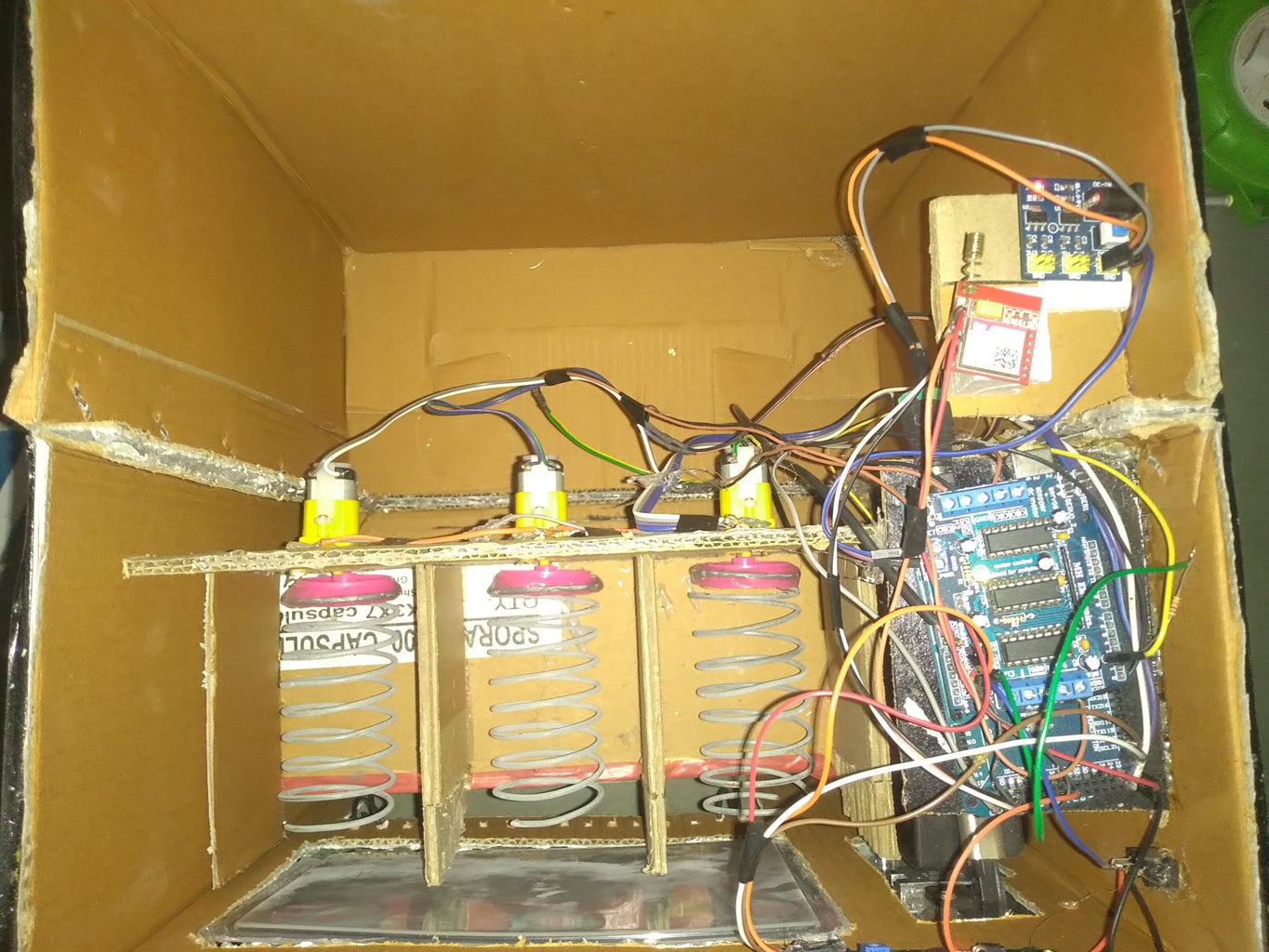 Vending Machine With Coins and Online Payments Support Using Arduino ...