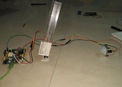 Entry Controlled Parking System Using Servo Motor and PIR With LinkIt One Board 