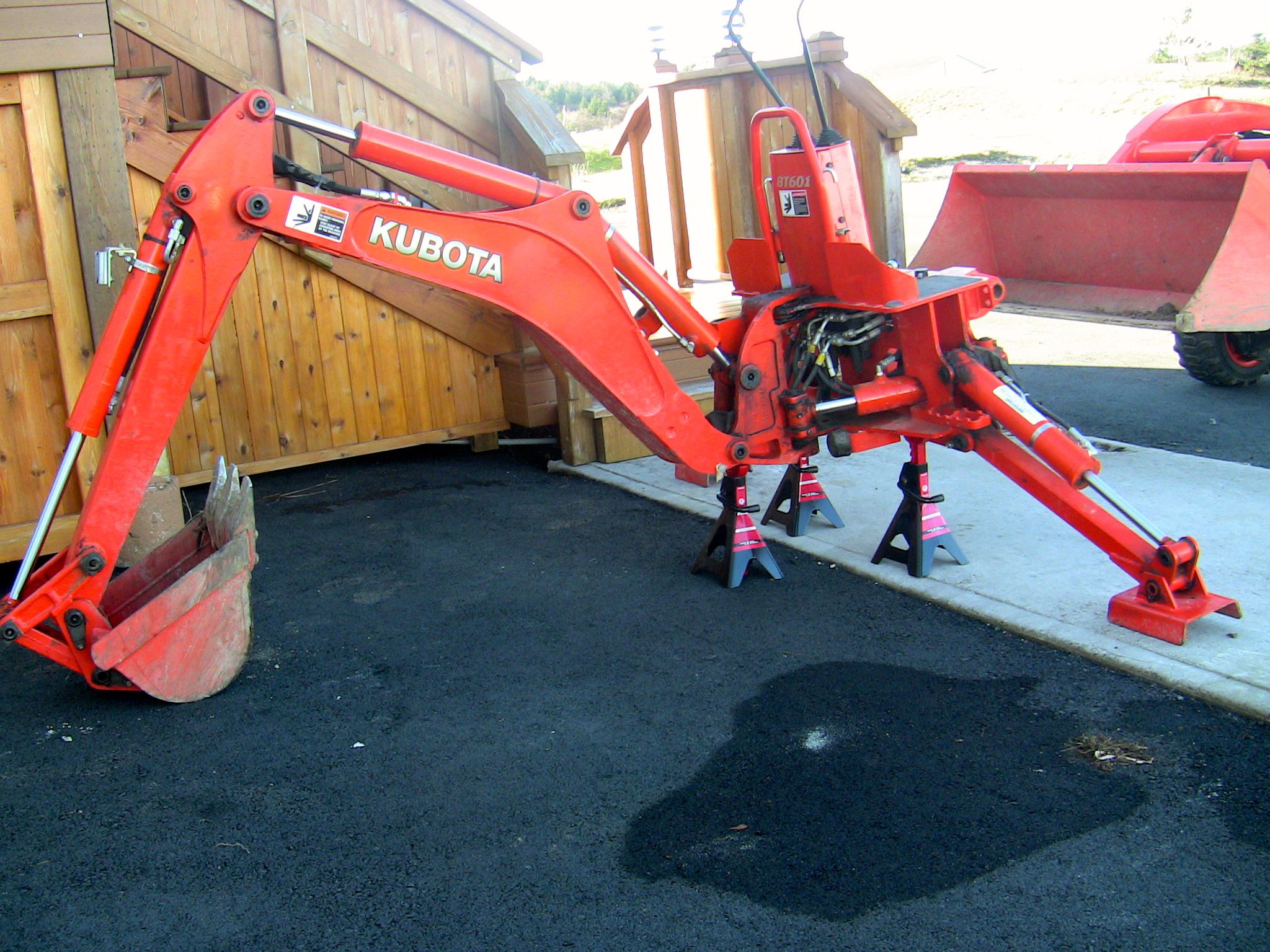 Removing and Storing Backhoe Kubota BX25