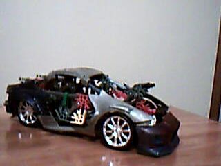 Extreme V8 Knex Car