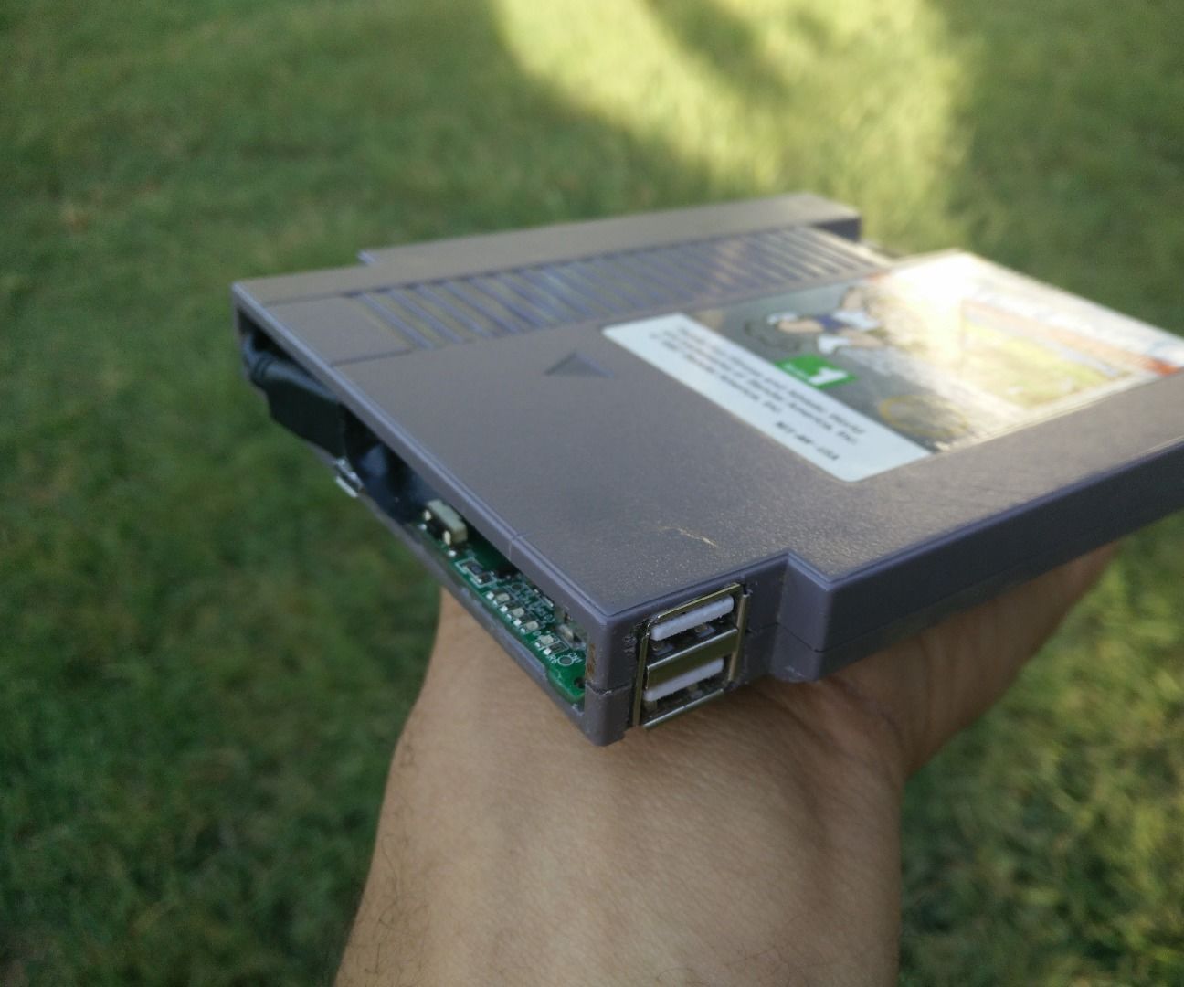 Turn NES Cartridge into USB Phone Charger! 