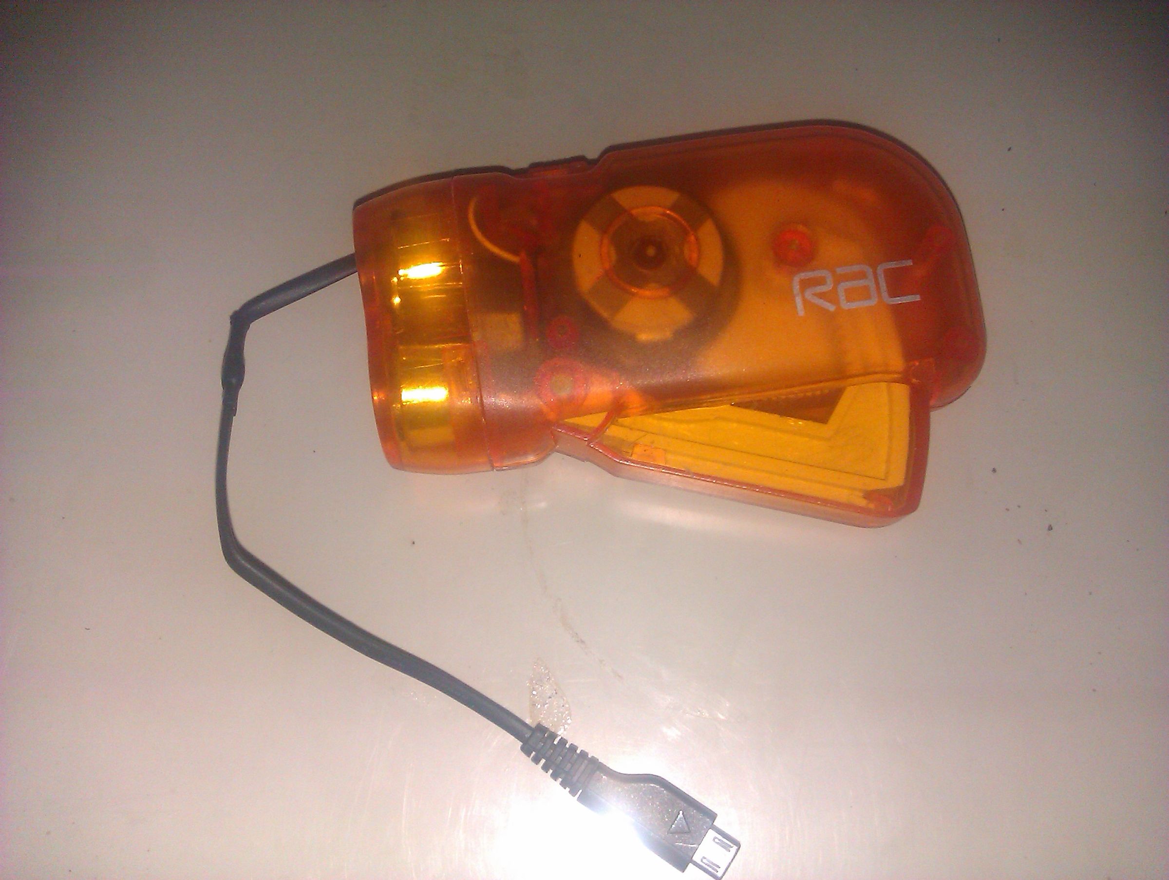 Hand Crank Mobile Phone Charger