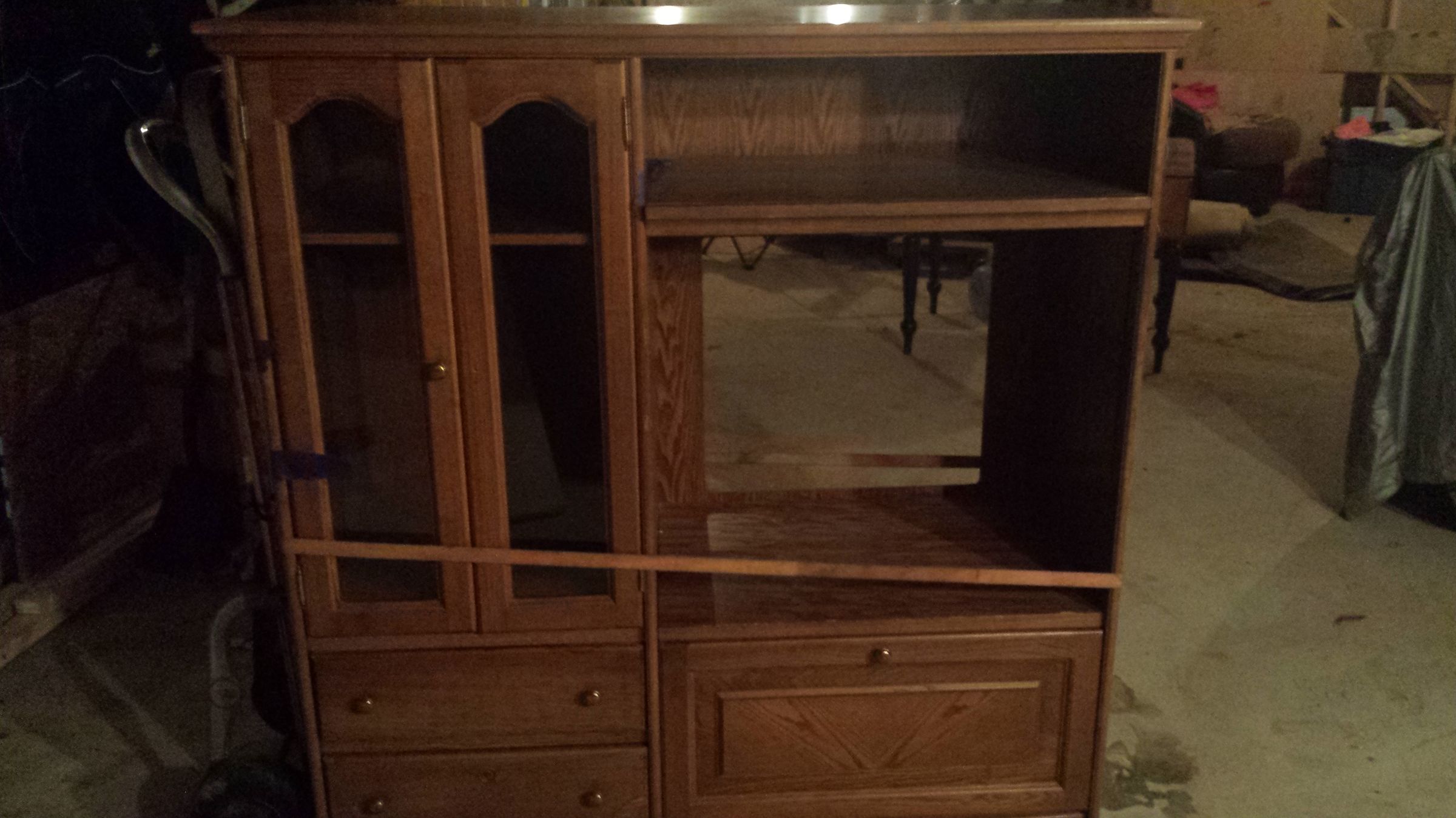 Entertainment to Kitchen/Diner