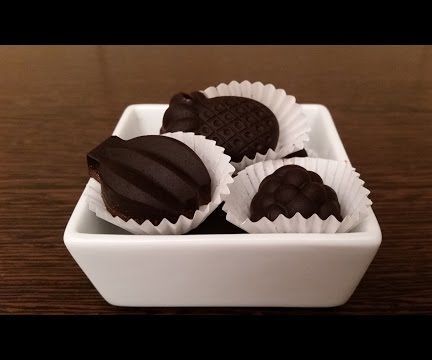 3 INGREDIENTS  CHOCOLATE! 