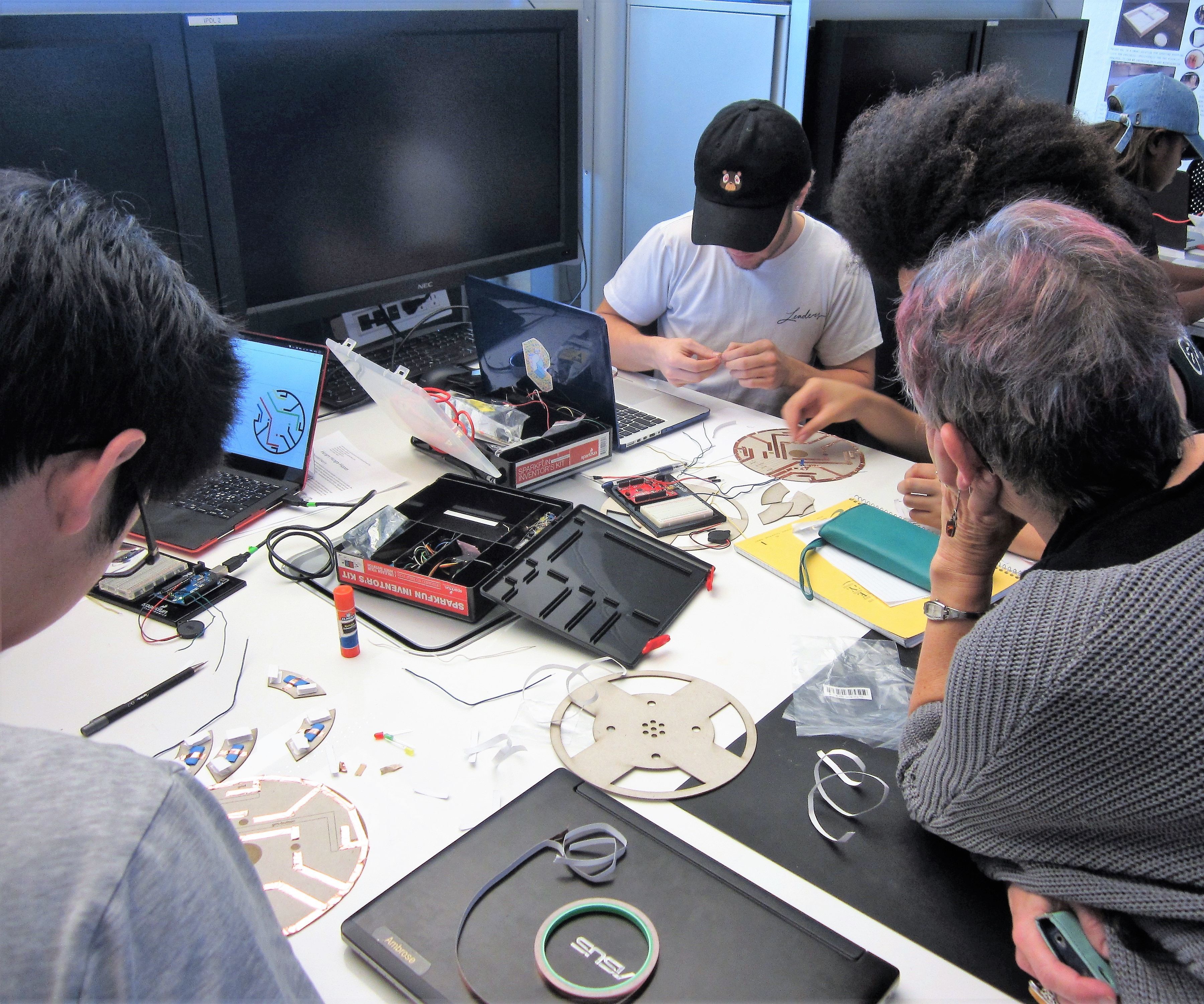 Paper Circuit Simon Says