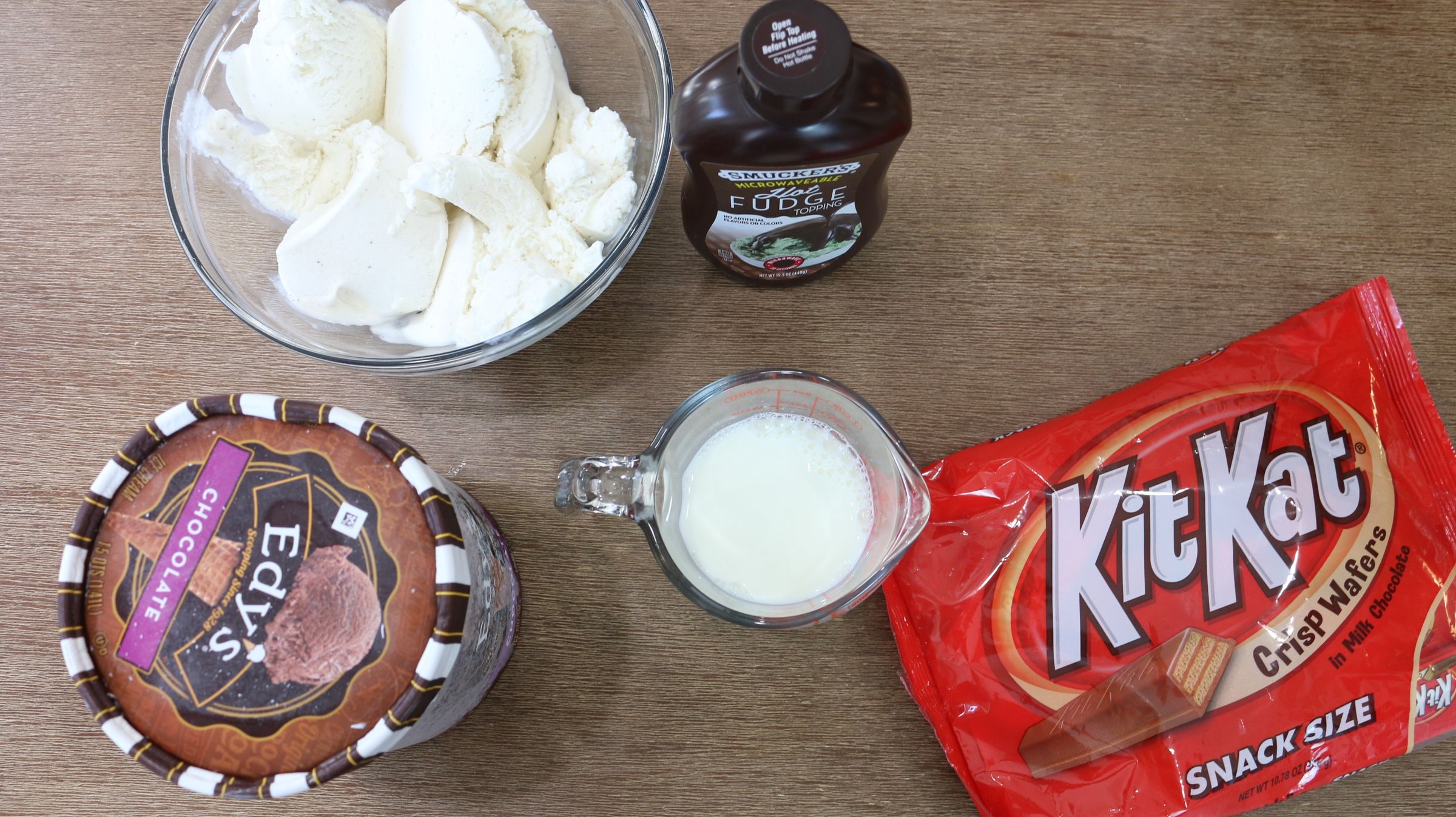 Kit Kat Milkshake Chocolate/Vanilla 8 Steps (with Pictures