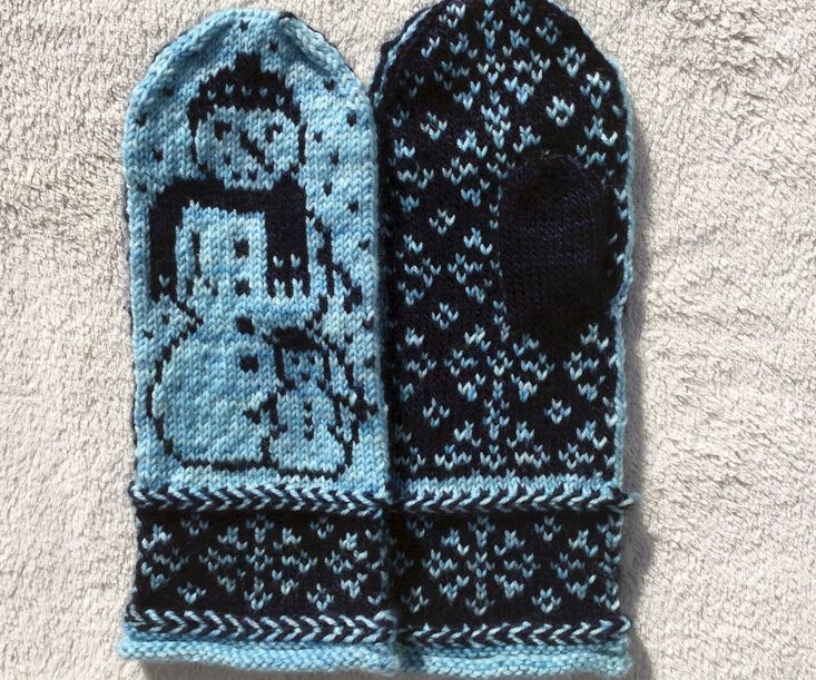Snowman Mittens With Braids