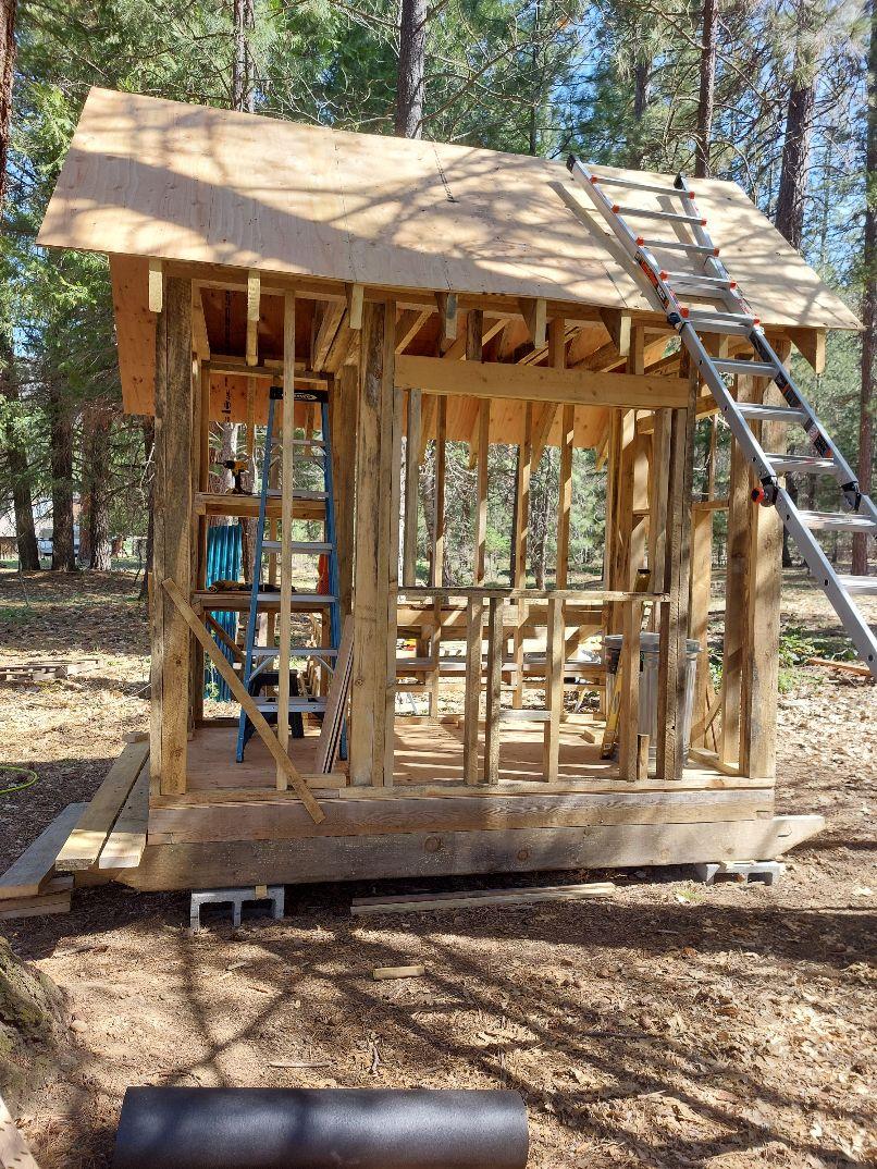 Easy-Care Henhouse : 16 Steps (with Pictures) - Instructables