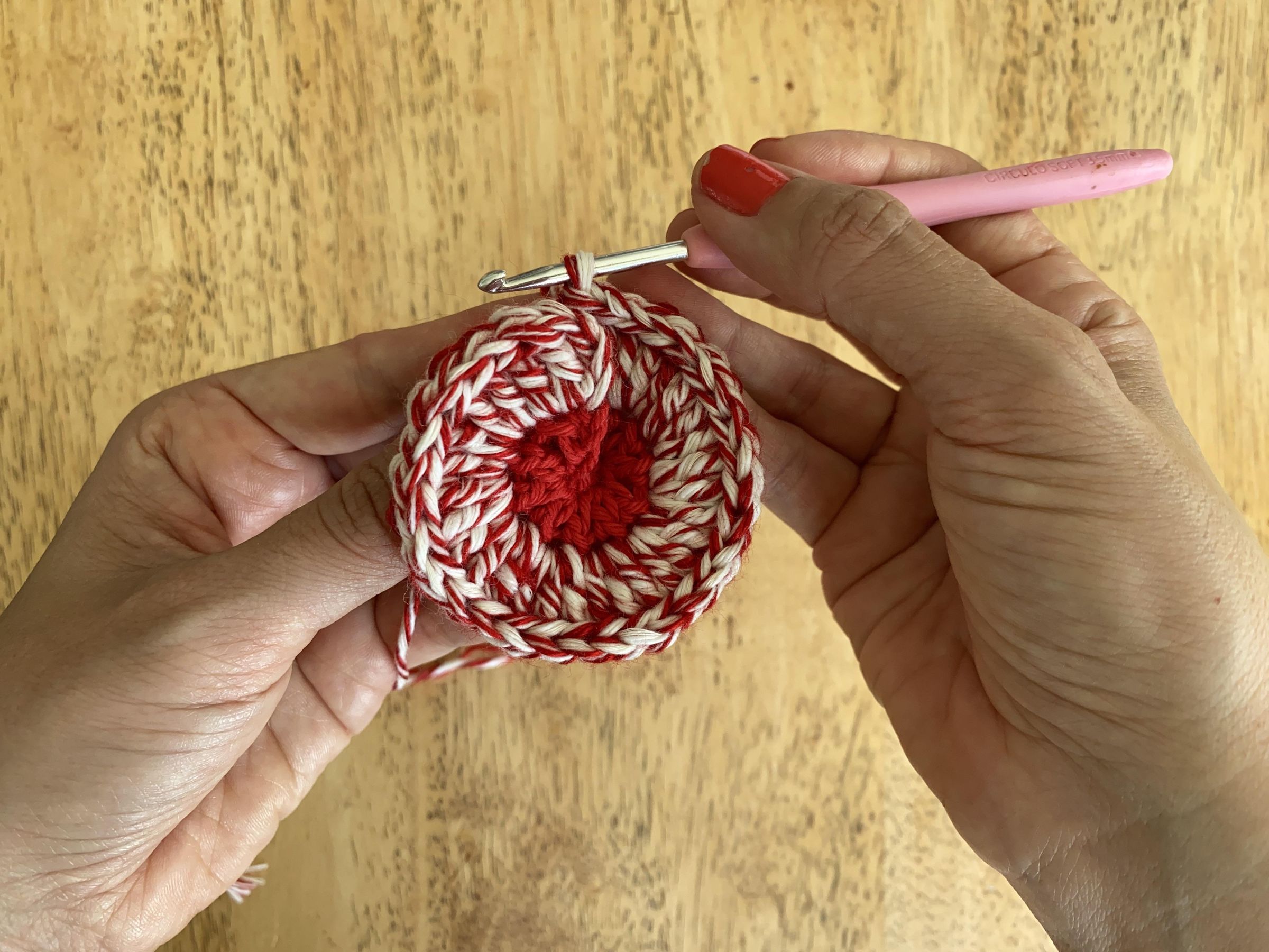 Crochet Wind Spinner : 6 Steps (with Pictures) - Instructables