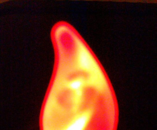  "Candle Flicker" LED As Quasi-Square Wave Generator (Geiger Counter Simulator)