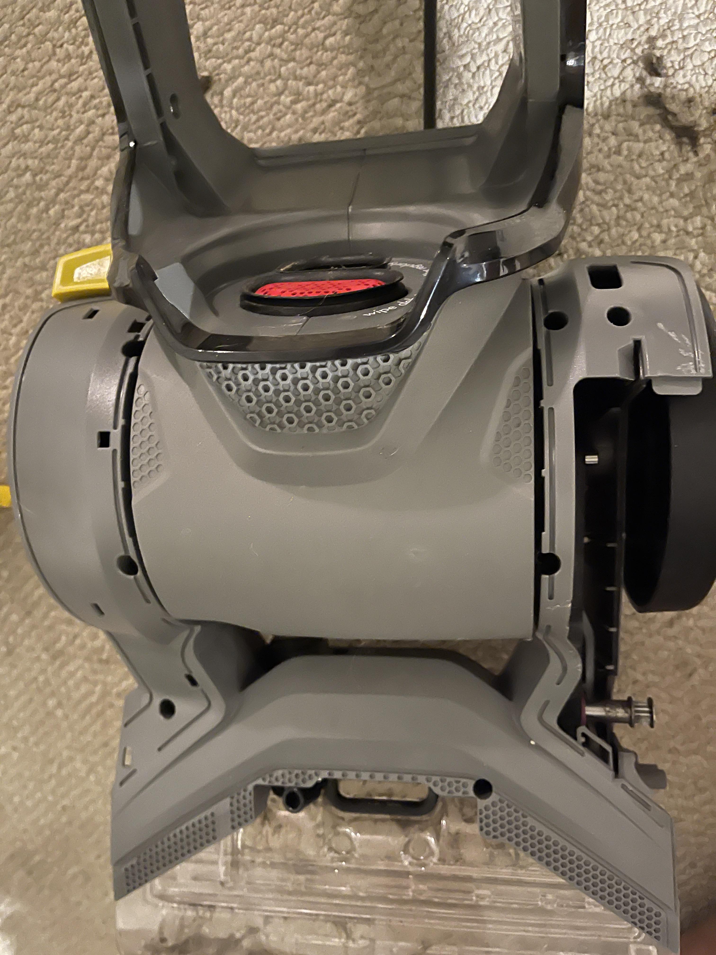 Bissel ProHeat 2X Revolution Not Spraying! I've Found the Problem! 8