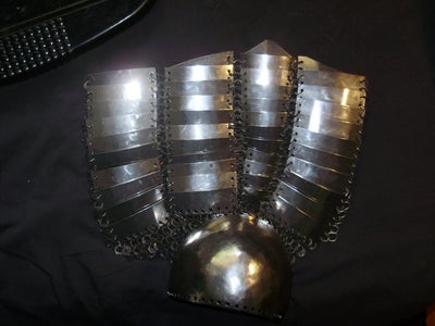 Maille and Plate Leg Armour