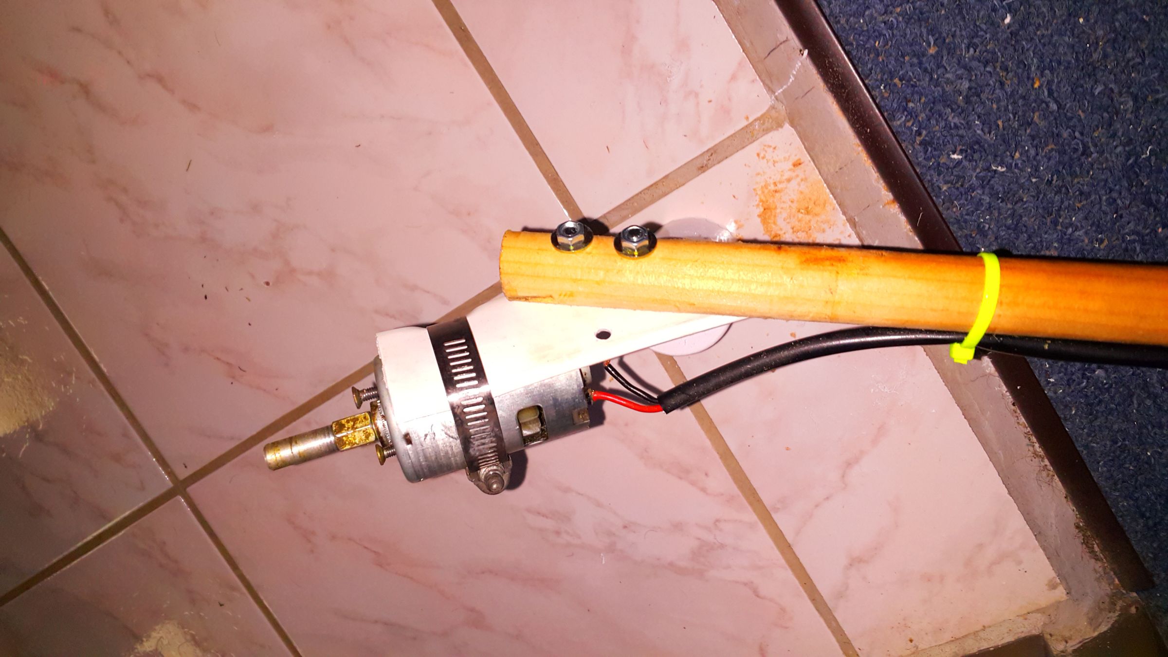 Electric Weed Whacker Version 3! 5 Steps Instructables