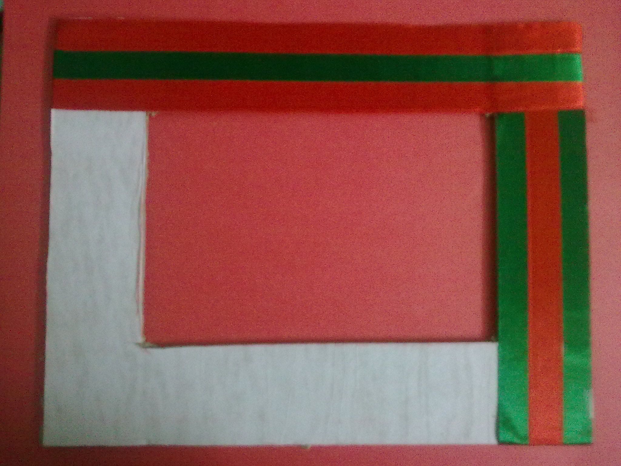 HOW TO MAKE a PHOTO FRAME! : 6 Steps - Instructables