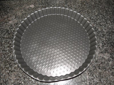 INGREDIENTS AND MATERIALS