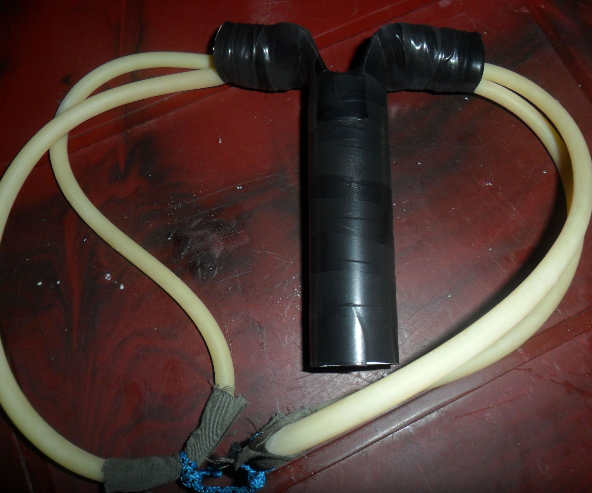 How to Make a Pocket 20lb Slingbow.