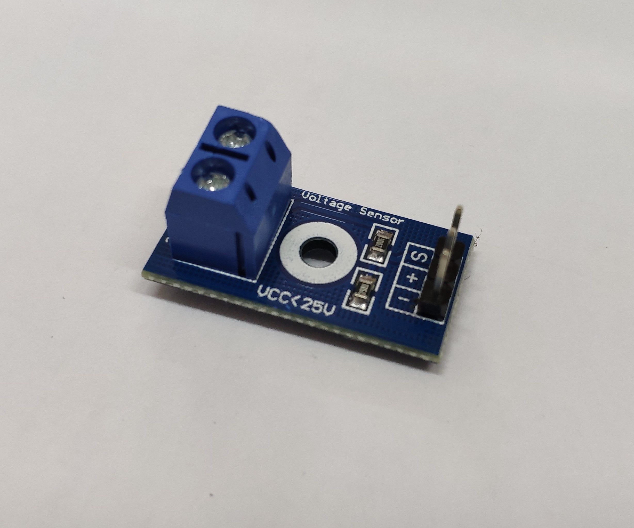 How to Use Voltage Sensor Module in Arduino