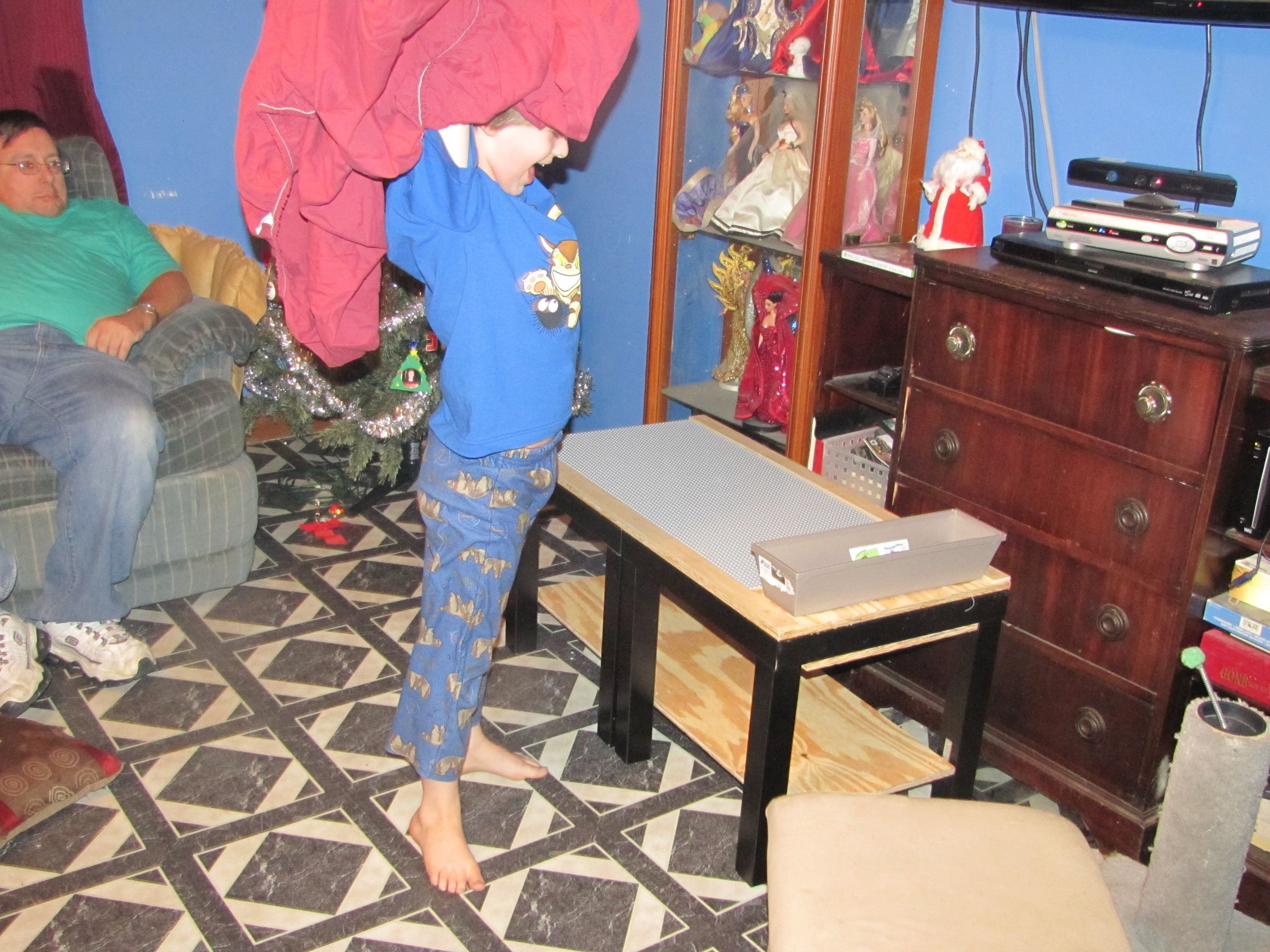 Upcycled Parsons tables into Lego Table