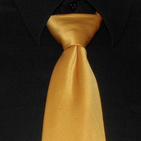 How to Tie a Tie: Full Windsor