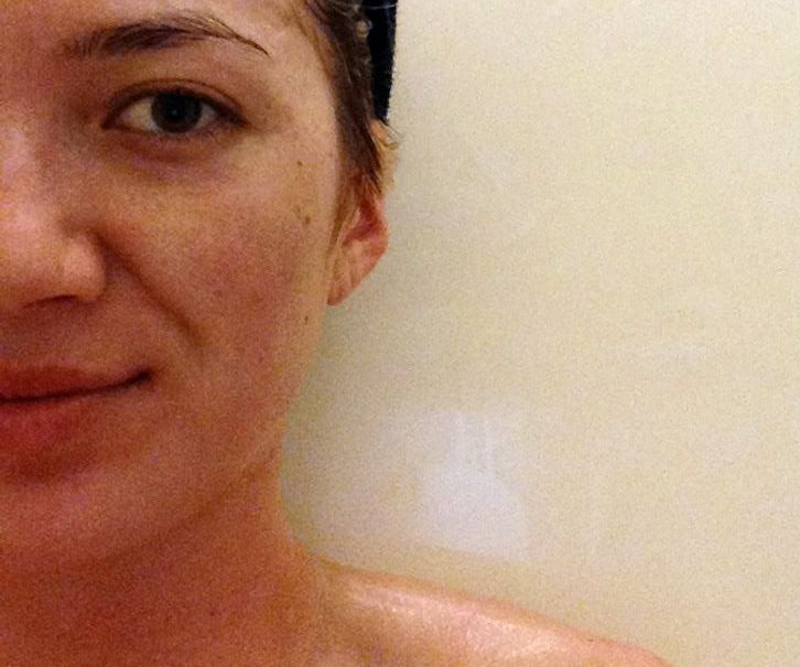 Wake Up Glowing With This $3 Detox Ritual